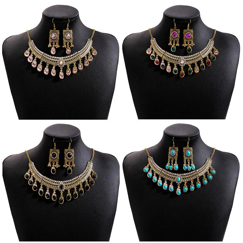 Vintage Exaggerated Rhinestone Necklace, Dinner Dress Geometric Square Jewelry Set With Diamond Water Drop Earrings For Women