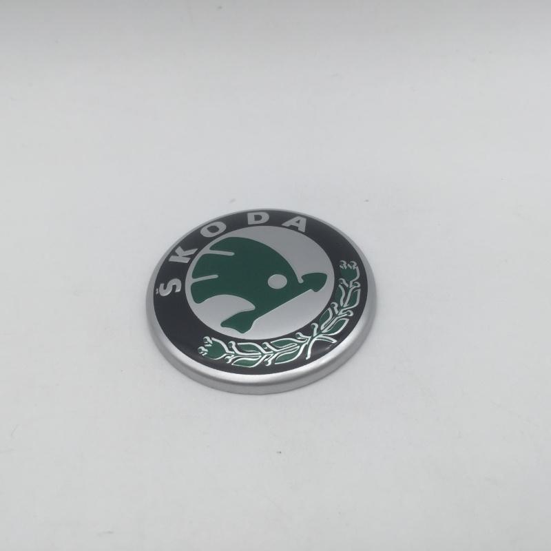 BAUK4 1pcs 3D 42mm 43mm car Emblem Steering Wheel Center Badge sticker Decal Styling Auto accessories For Skoda