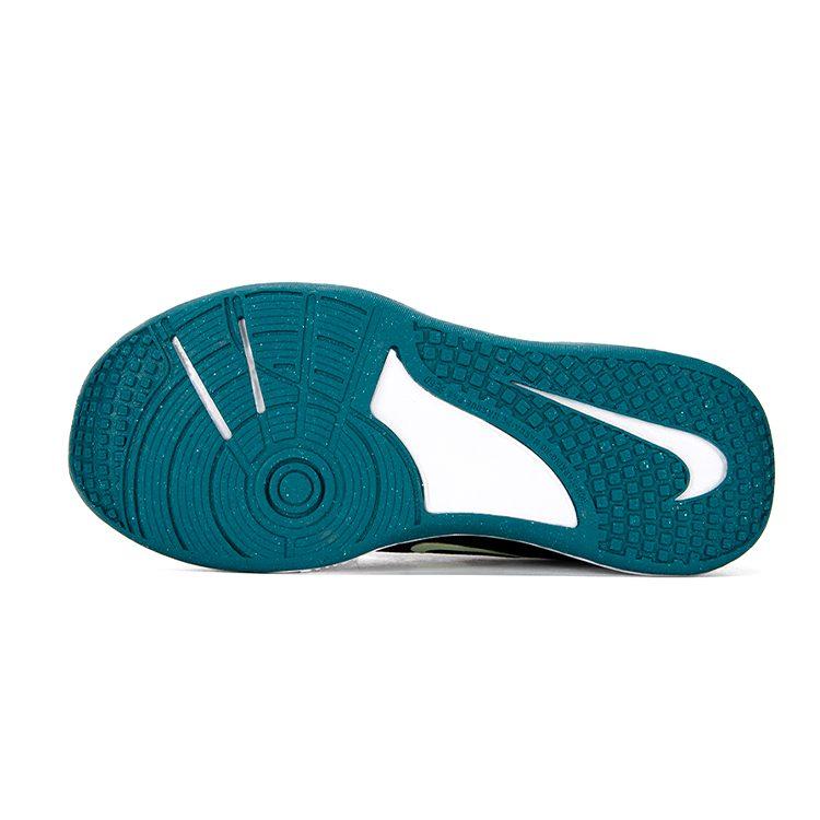 Nike Omni Multi-Court 'Черный Яркая Ель' GS DM9027-003