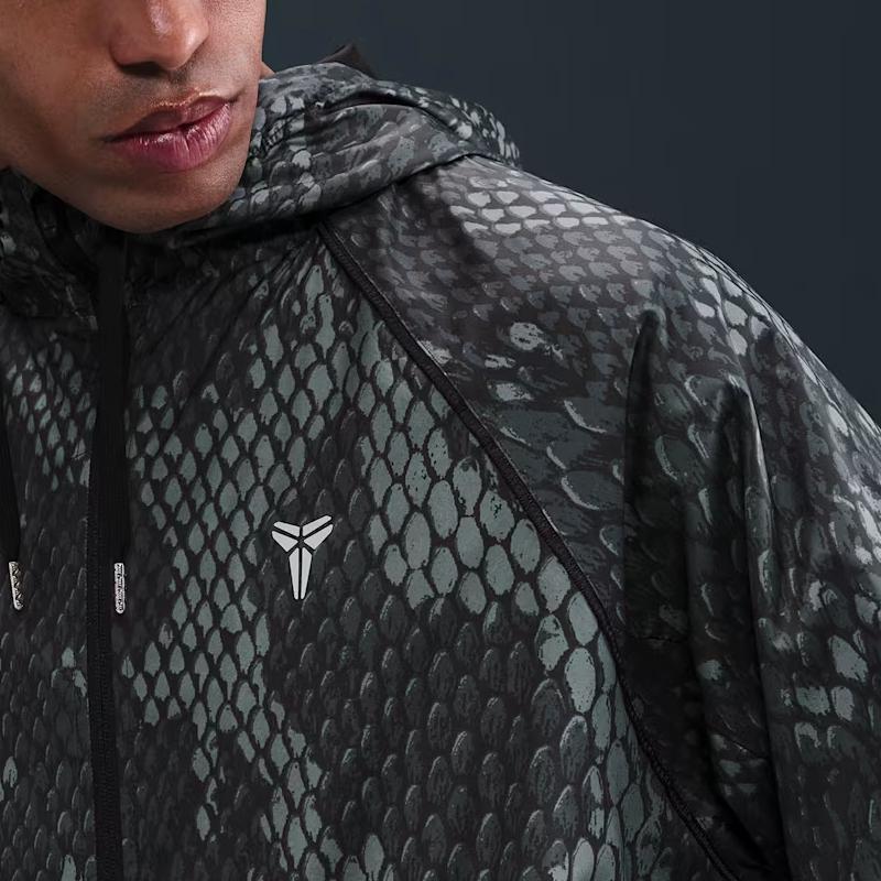 Мужская куртка Nike Kobe Bryant Легкая тканая куртка Черный/Светоотражающее серебро