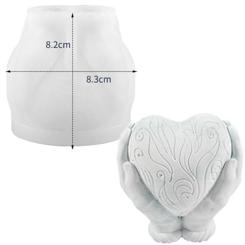 Holding Love In Hand Silicone Soap Mold Small Palm Love Candle Resin Plaster Mold Heart Chocolate Ice Cube Mould Home Decor Wedding Lover Gifts