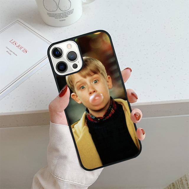 Home Alone Phone Case For iPhone 17 Air 14 15 16 16e 13 12 Max Cover For Apple iPhone 17 Air 14 15 16 16e 11 Pro Max Plus Coque