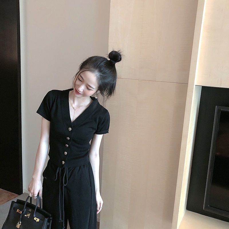 Футболка для женщин с короткими рукавами, летний наряд, V-образный вырез, шелковый трикотажный свитер, тонкая куртка, высокая талия, открытый пупок, короткая верхняя одежда