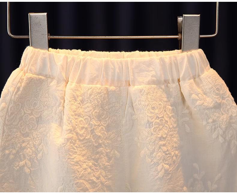 Летний кружевной комплект для девочек: майка и шорты – легкий праздничный стиль