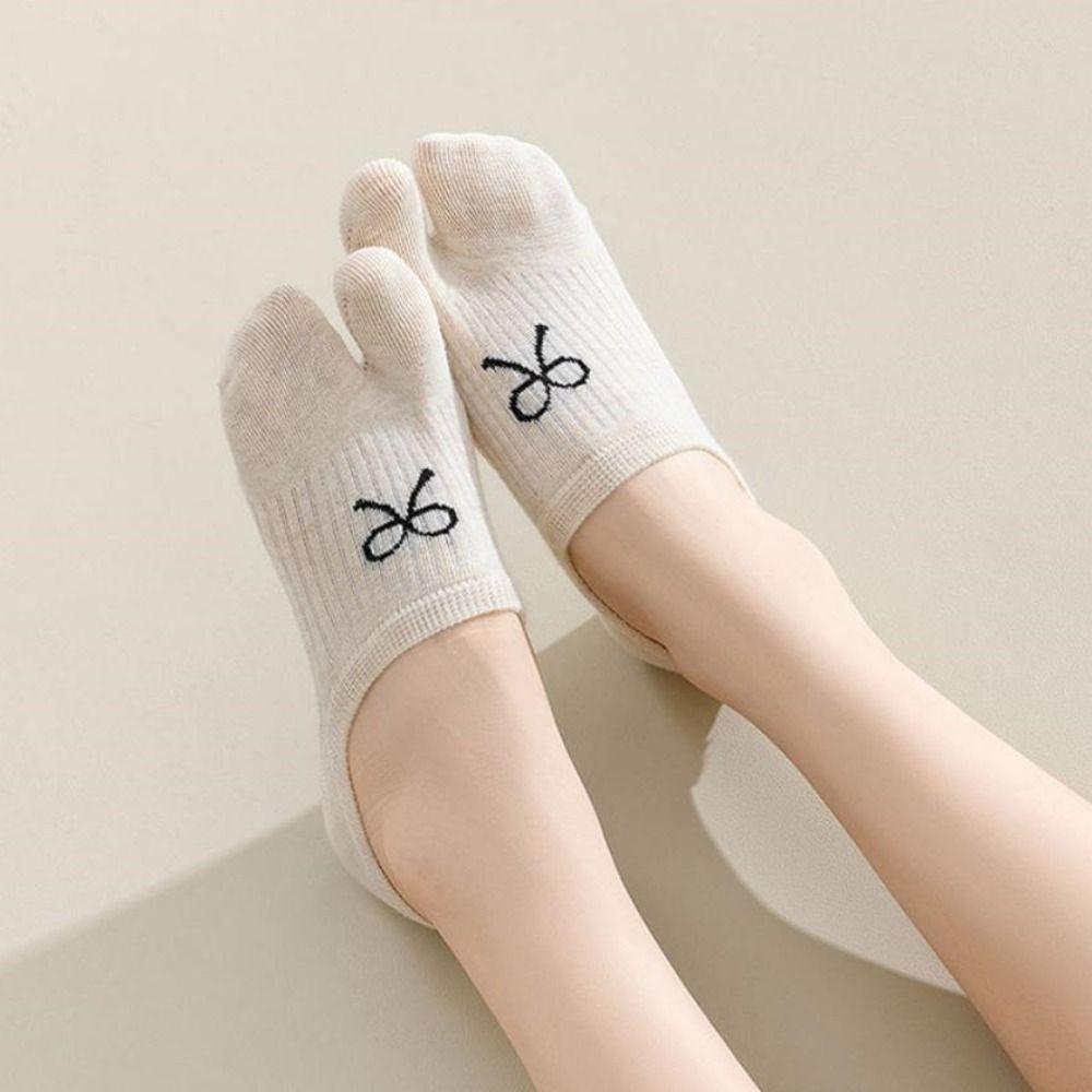 3Pairs Breathable Two Toe Boat Socks Invisible Split Toe Ankle Socks Sweet Bow Socks  Summer