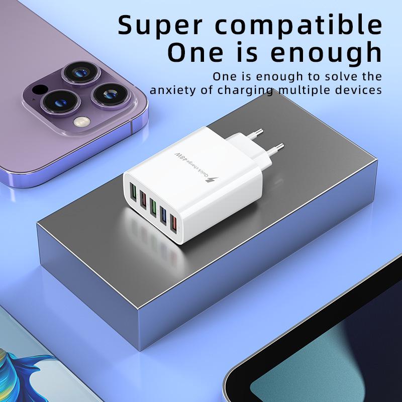 Универсальное быстрое зарядное устройство: Многопортовый USB-адаптер (5В/3А) с совместимостью с Европой/США/Великобританией