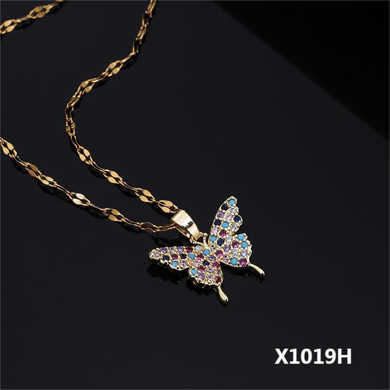New Niche Design Retro Butterfly Micro-Inlaid Zircon Pendant Necklace Women'S Fashion Collarbone Chain