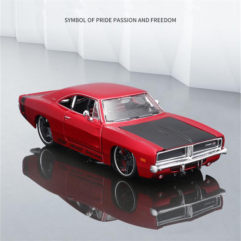 Maisto 1:24 1969 DODGE CHARGER R/T Alloy Sports Car Model Diecast Metal Racing Vehicles Car Model High Simulation Childrens Gift