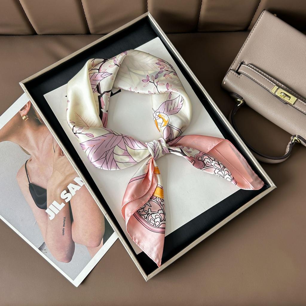 Шелковый шарф женский модный универсальный высокий смысл 70 квадратный шарф защита шеи шарф ретро шарф сумка