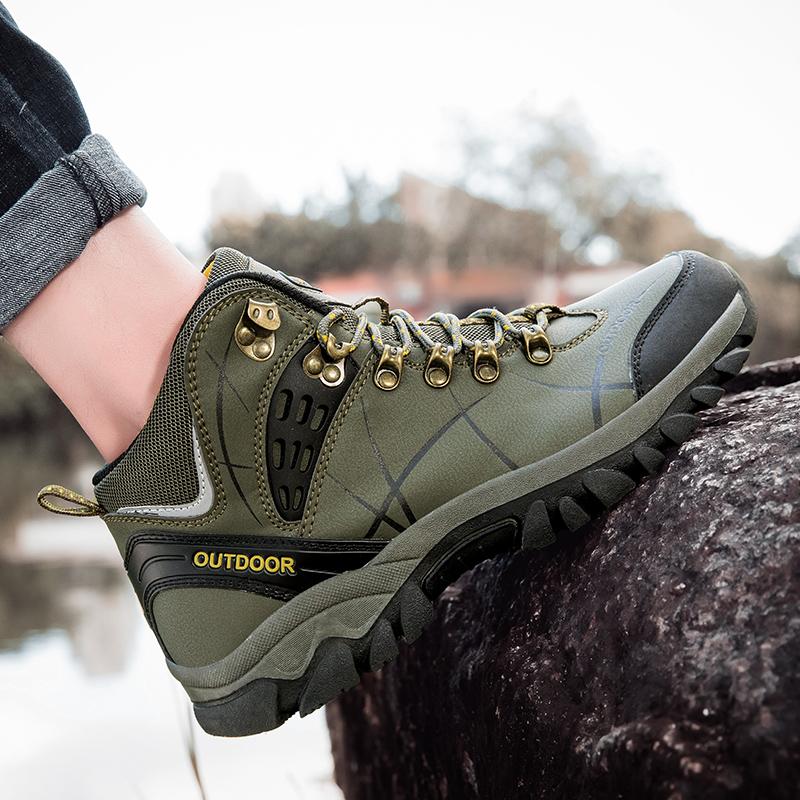 Large Size 46 Super Warm Men's Hiking Boots Winter Trekking Tourism Shoes Wear-resistant Tactical Sneakers Women Mountain Boots
