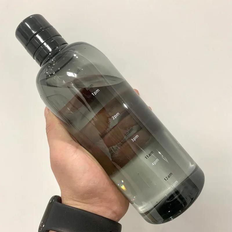 Ins 750/500 мл Большая емкость бутылки для воды с маркером времени Крышка для воды Напитки Прозрачный сок Простая чашка Подарок на день рождения
