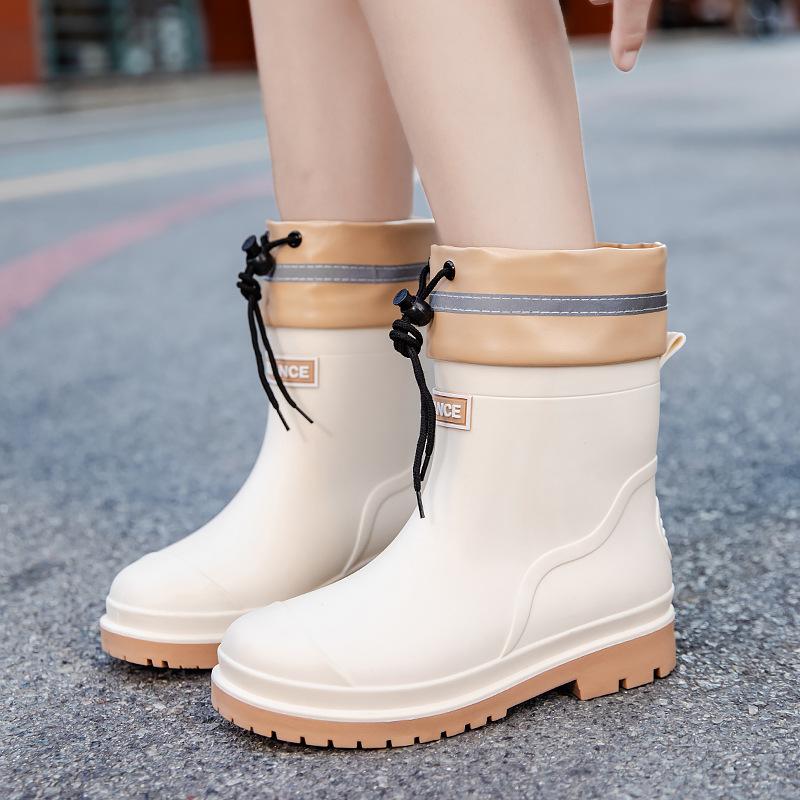 Новые модные резиновые сапоги для женщин, подходящие для ношения на улице, противоскользящие резиновые сапоги для женщин, уличная водонепроницаемая обувь