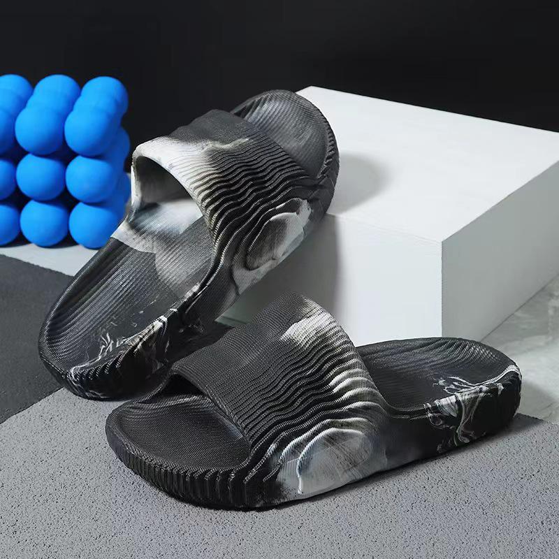 Летние шлепанцы в стиле Канье: Модные, на толстой подошве, большого размера, в корейском стиле, универсальные парные тапочки