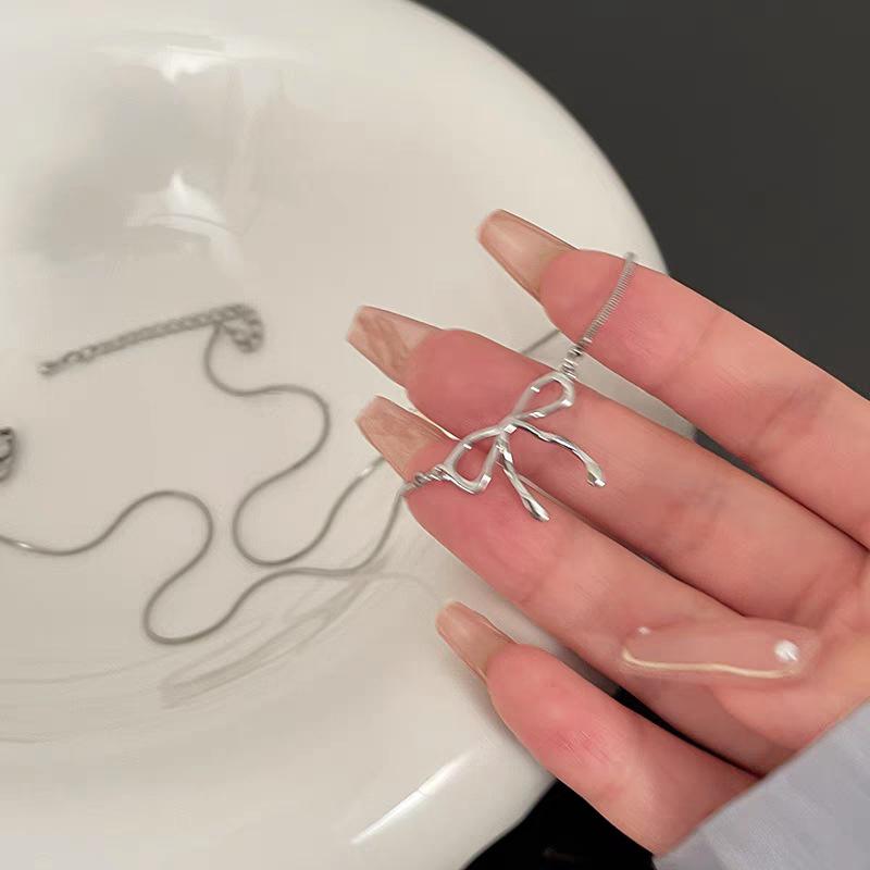 Модное ожерелье-бантик серебряного цвета, цепочка на ключицу для женщин, элегантное винтажное колье-чокер с милым бантом, ювелирные изделия для вечеринок, подарки