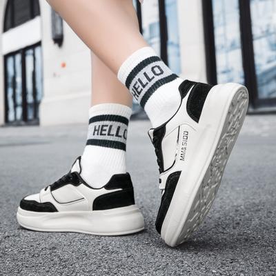 Женская обувь – Кроссовки