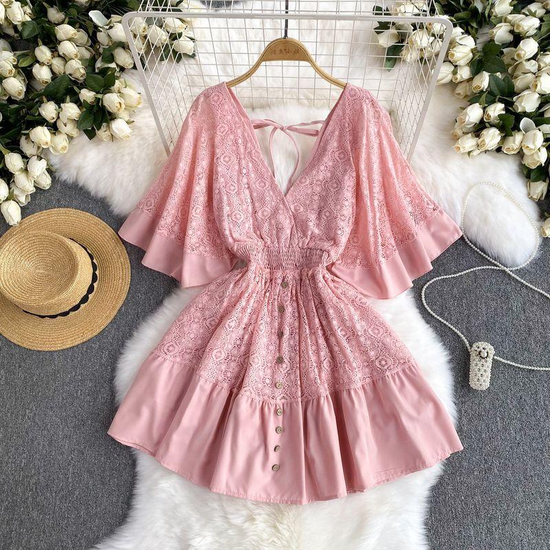 Vacation Style 2024 Summer New Arrival Niche Style Sexy Deep V-neck Lace Patchwork Waist-Slimming Sweet Flare Sleeve Dress