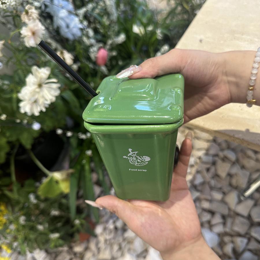 Creativity Mug Funny Trash Can Cup 400ml Coffee Mug Global Collection Ceramic Milk Cup with Lid And Spoon Tabletop Decor