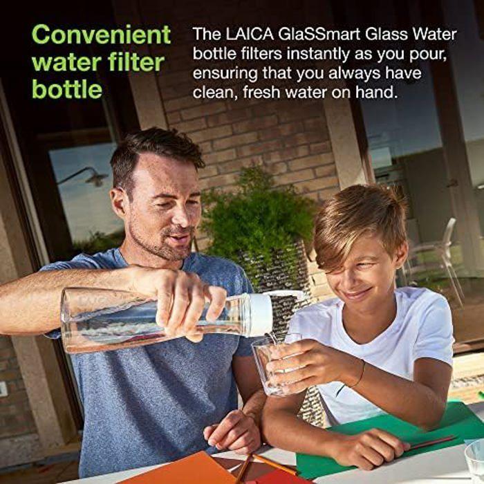 Laica Bouteille filtrante en verre Glassmart, 1 filtre Fast Disk inclus, 120 litres d'eau filtrée instantanément, réduit le chlore,