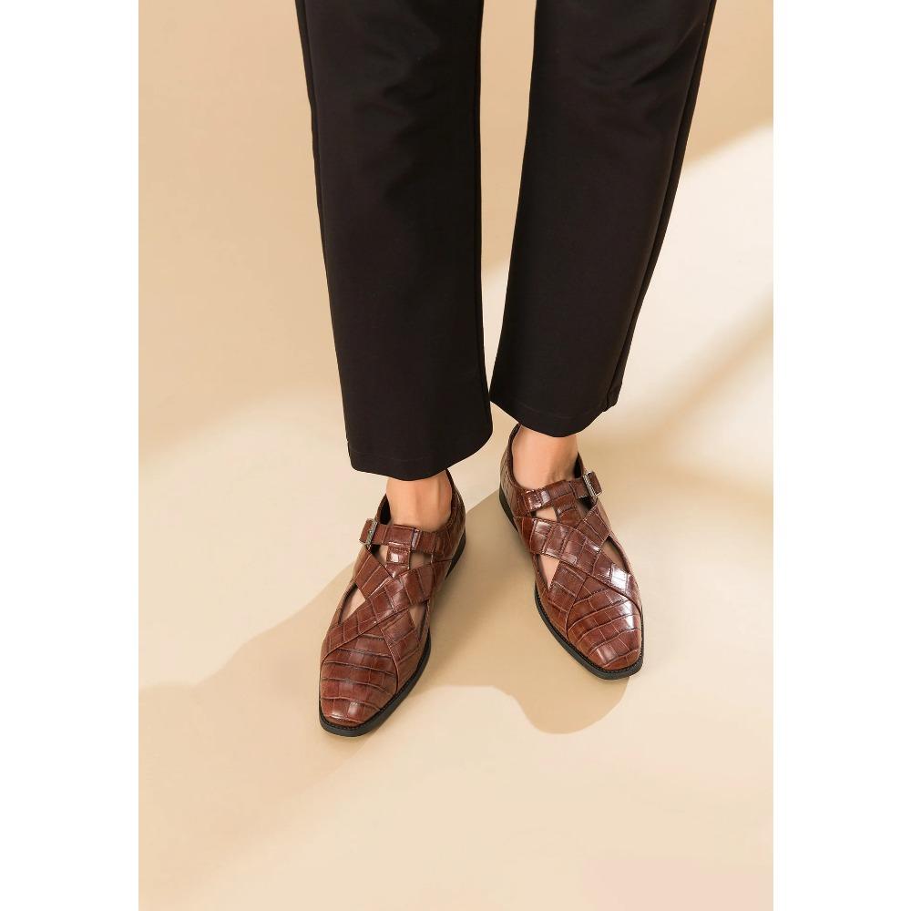 Мужская деловая повседневная обувь из искусственной кожи, летние дышащие полые сандалии, удобная пляжная обувь для мужчин