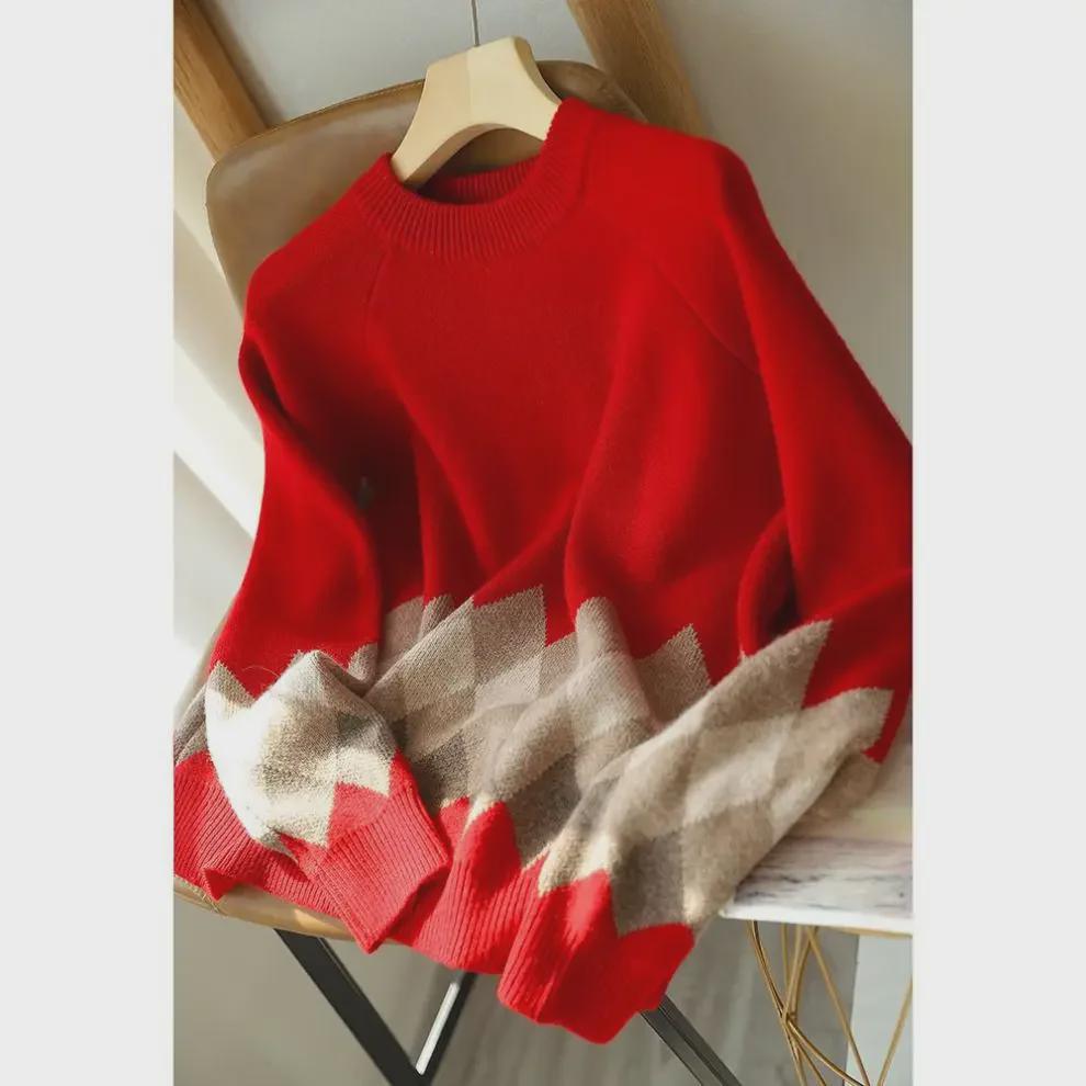 Женский свободный свитер-пуловер с красным ромбом, круглый вырез, тренд осени/зимы 2024 года