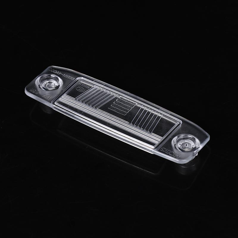 1 шт. линза фонаря заднего номерного знака - подходит для обеих сторон 2011-2013 92510-2P000/ 925102P000 Пластиковые автомобильные аксессуары