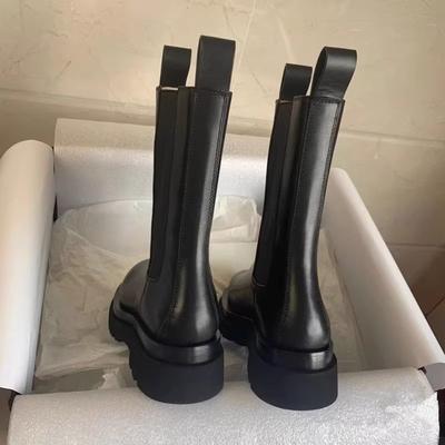 Mona кожаные мартинсы с внутренней платформой женские маленькие британские средней высоты на сигаретной подошве челси короткие ботинки