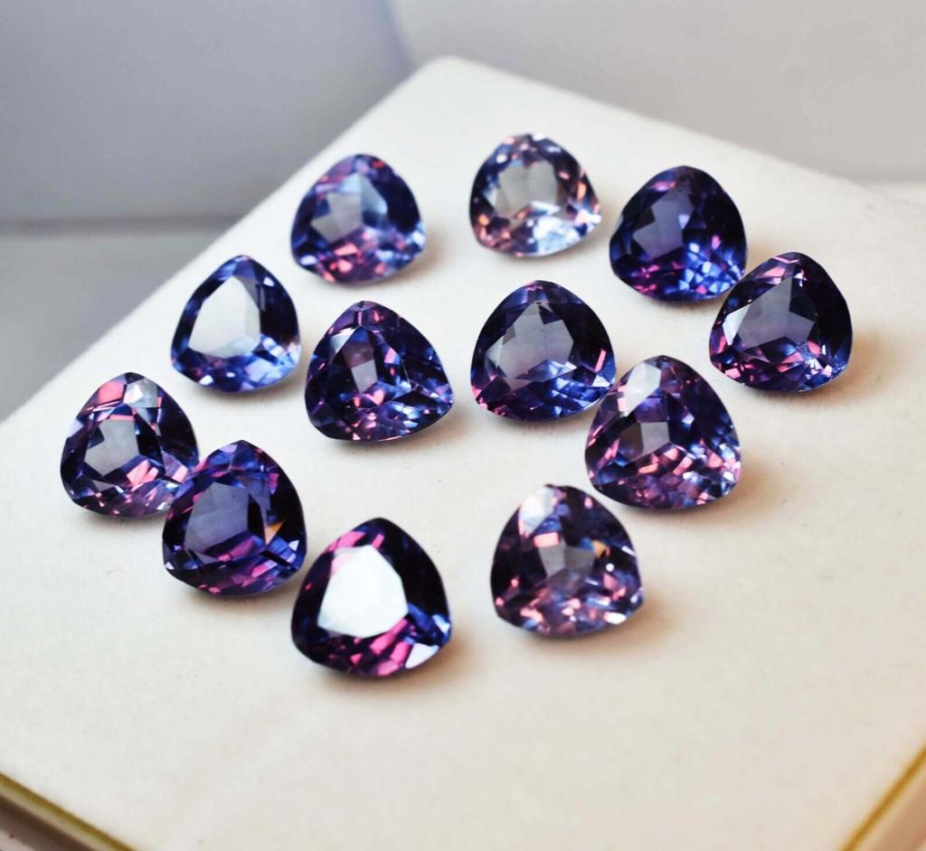 12 шт. Натуральный Александрит Изменение цвета Драгоценный камень Триллион Лот 96 Карат СЕРТИФИЦИРОВАН Ssr-873658