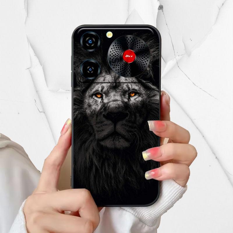 Cartoon Astronaut Phone Case For ZTE Nubia Music Cover Soft TPU Protective Shell For Nubia Music Cases Z2353 Black Silicone Capa