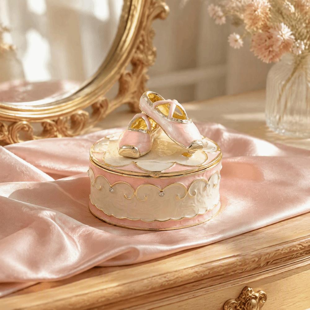 Hinged Lid Jewelry Storage Box Alloy Decorative Keepsake Box New Ring Holder Box Vanity Decor