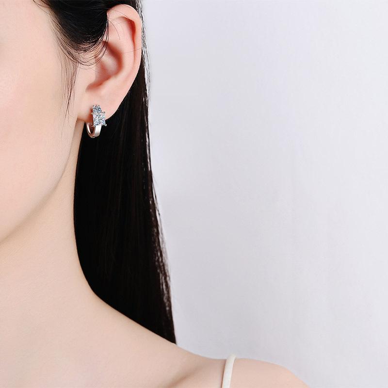 Серьги из стерлингового серебра 925 пробы с пряжкой для ушей, женские серьги с клыком принцессы из мосангстоуна, покрытые золотом Pt950, ювелирные изделия для ушей