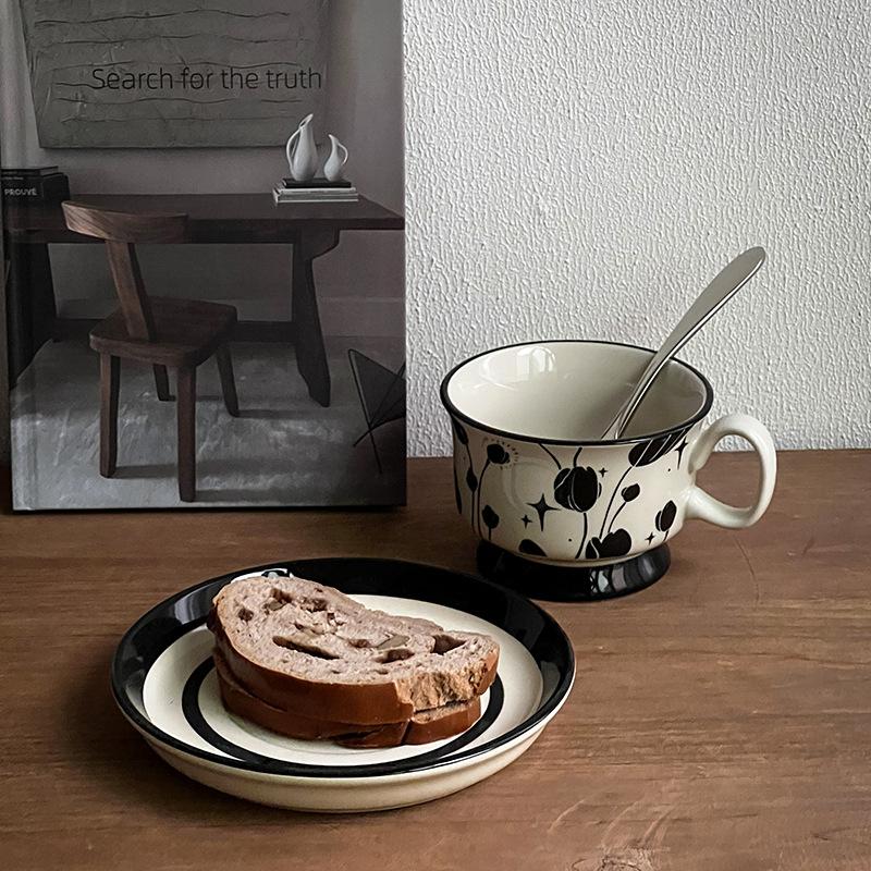 Средневековый Премиальный Черный Тюльпан Керамическая Кофейная Чашка И Блюдце Набор Высокоценная Чайная Чашка Чашка для Напитков Чашка для Латте