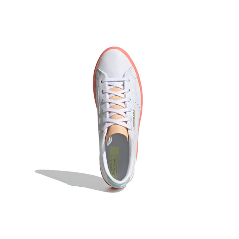 adidas Стильные женские кроссовки 'White Glow Orange' FW5463