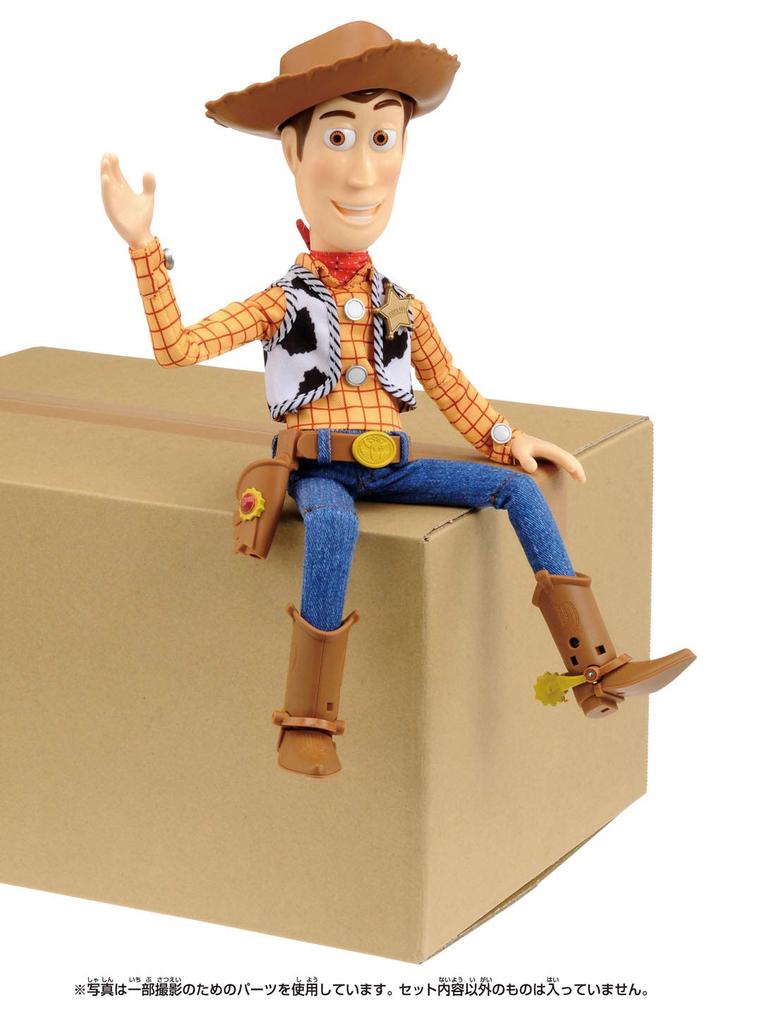Toy Story 4 Real Posing Figure Woody