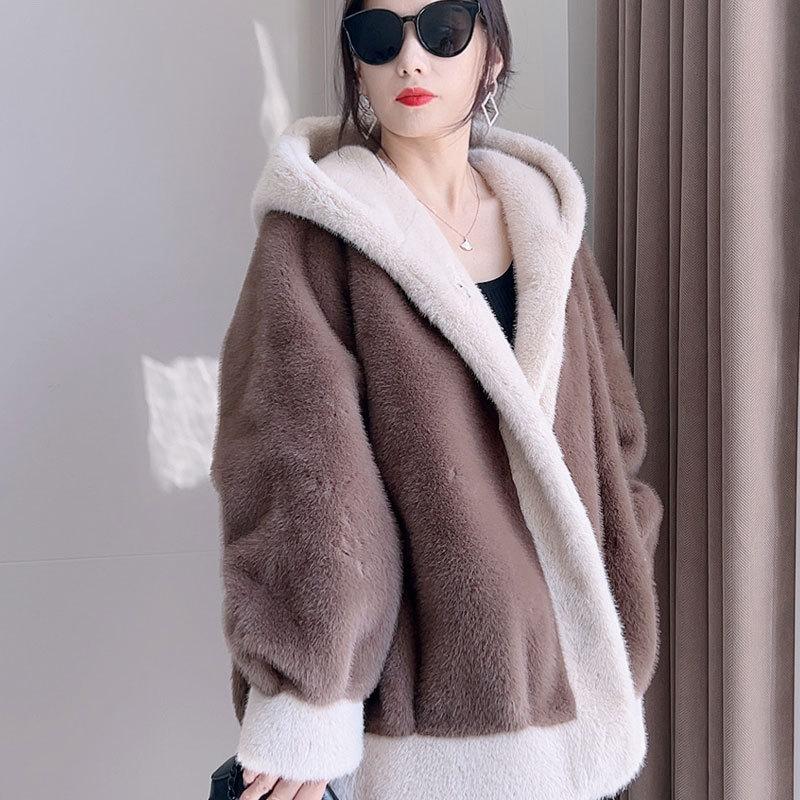 Куртка из искусственного меха норки контрастного цвета с капюшоном, женская, с мехом, с интегрированным толстым теплым длинным рукавом