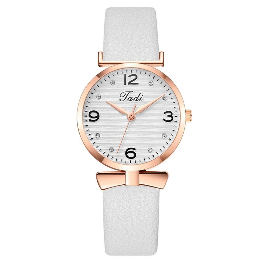 Женские модные кожаные часы