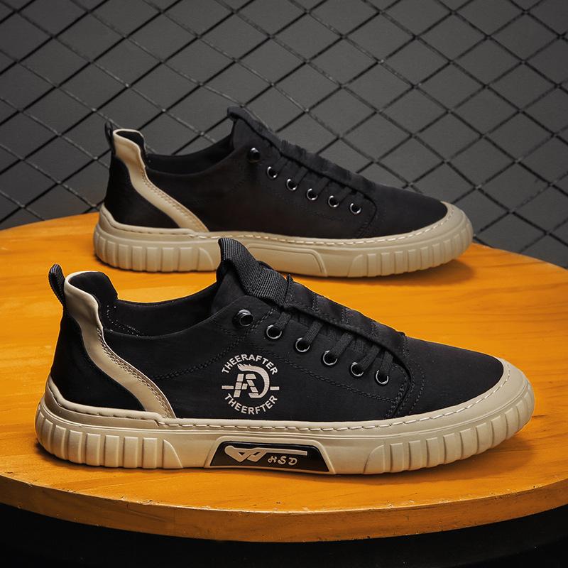 Spring New Men's Shoes One Pedal Casual Shoes Breathable Ice Silk Cloth Shoes Explosions Extra Large Shoes Men.