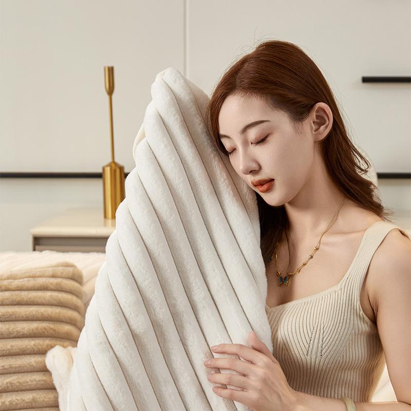 1pc Modern Plush Striped Sofa Cover, Flannel Protector for Loveseat & Sofa,All-Season Furniture Cover for Living Room, Bedroom, Office Decor