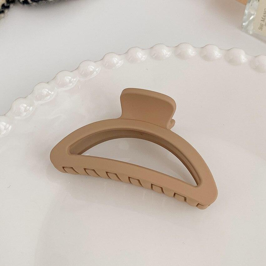 1pcs Korean Coffee Large Hair Claws Acrylic Hairpins Barrette Crab Hair Clips Headwear for Women Girls Braiders Hair Accessories