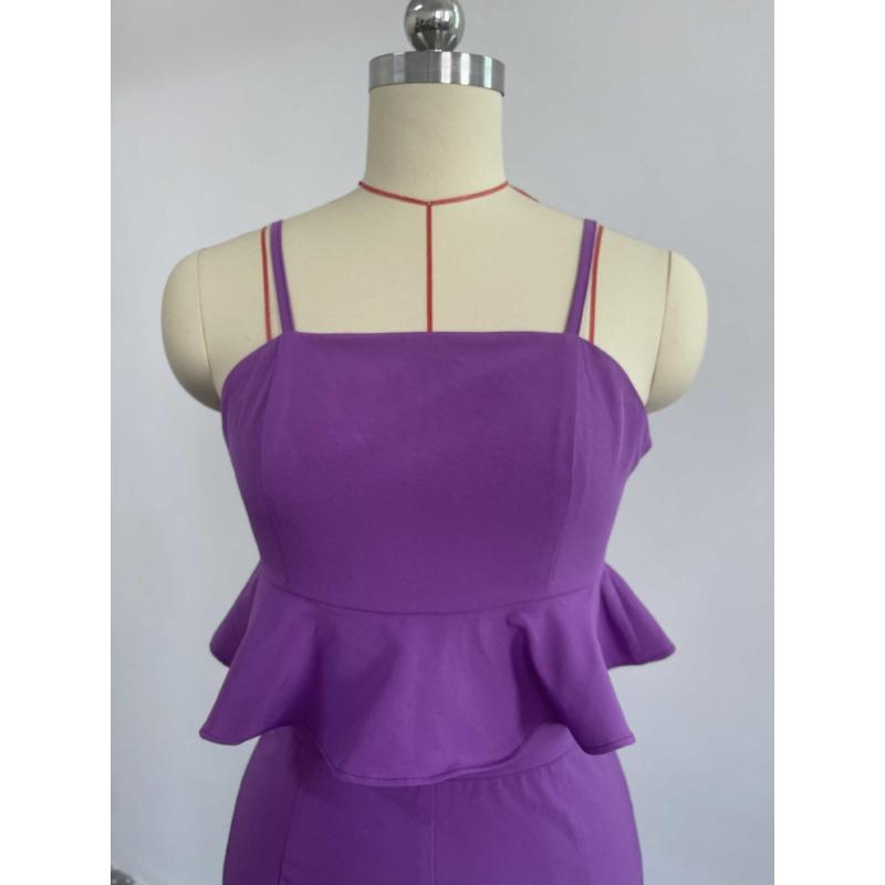 Женский облегающий камзол с рюшами и подолом, прямые брюки с высокой талией, повседневный костюм