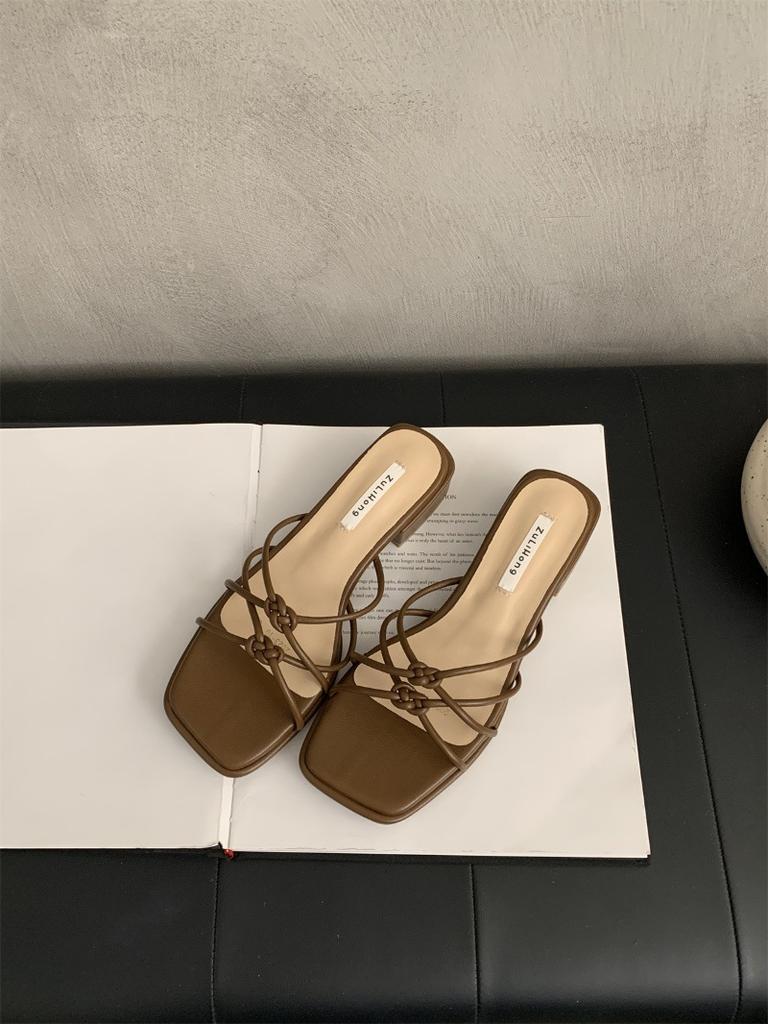 Женские тапочки женская летняя одежда новые босоножки на среднем каблуке французский темперамент нежный стиль феи с юбкой босоножки на толстом каблуке