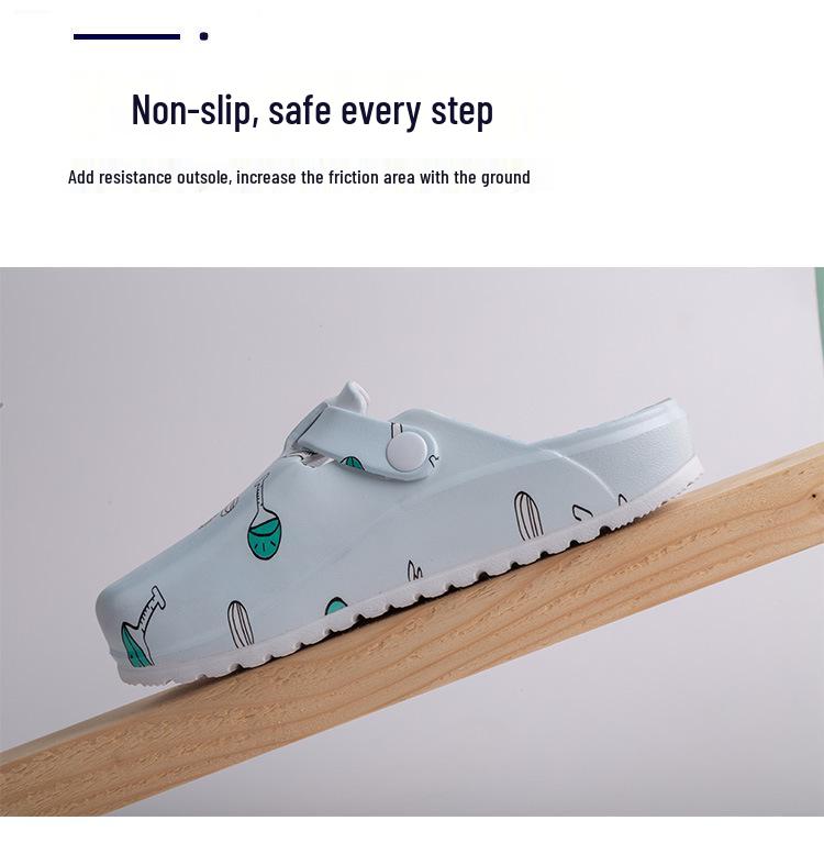 Men's & Women's Cartoon EVA Closed-Toe Soft Sole Protective Slippers for Operating Room & Laboratory