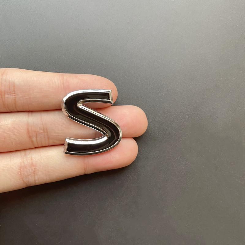 3D Metal S IPL Logo Grill Rear Trunk Side Fender Emblem Badge Sticker For Infiniti Q50 Q50S Q50L G37 Q30 Q70 G25 QX70 FX35 FX37 UU555
