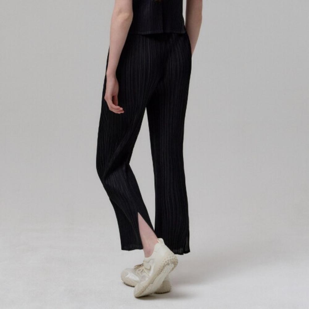 Lapli Semi Bootcut Pleated Pants Apptm126014