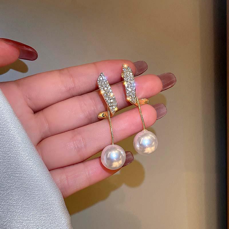 Трендовые серьги 2023 года из серебра с кристаллами и жемчугом высокого класса: Изысканное, Легкая Роскошь Заявление для Женщин