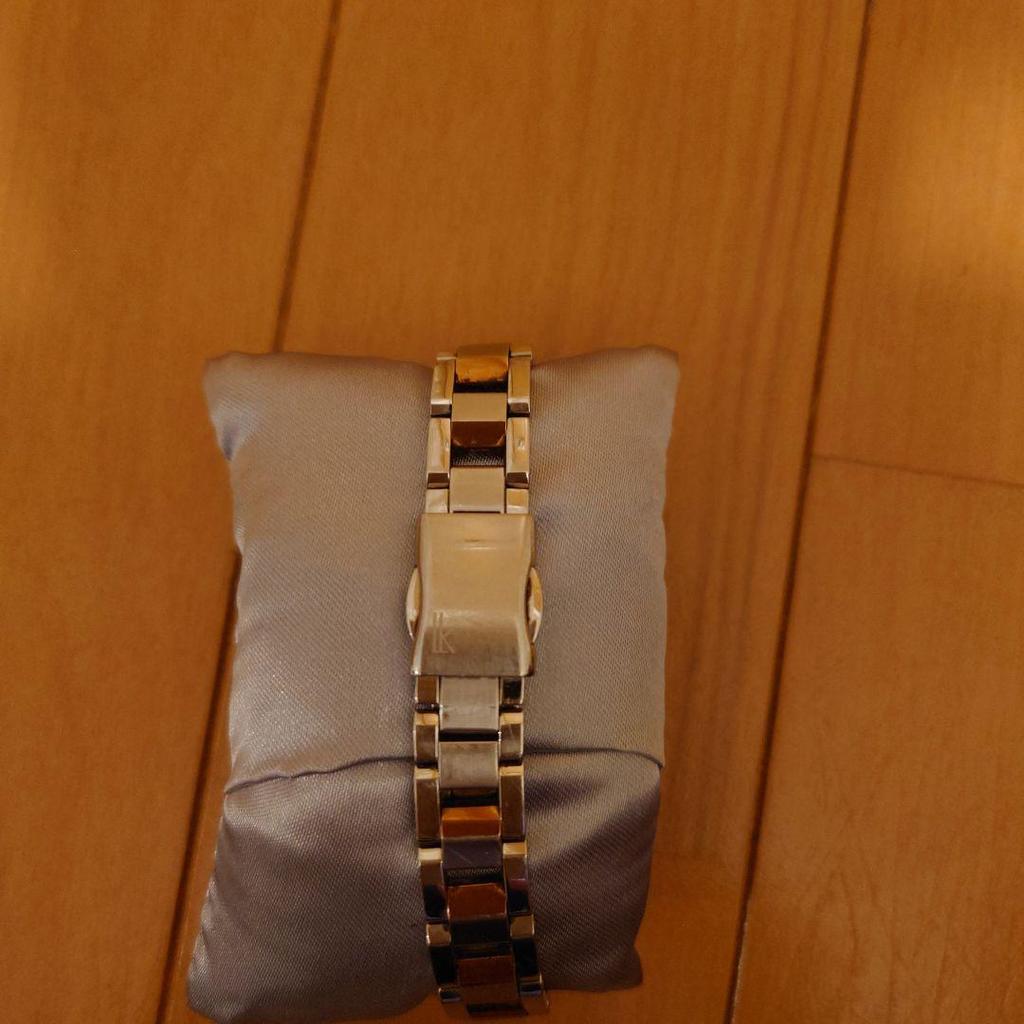 [USED] Working SEIKO LUKIA Women's Radio-controlled Solar Watch