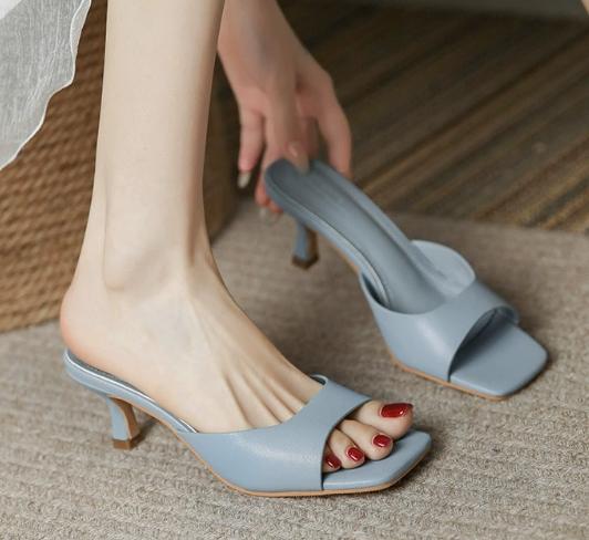 Fashion Bout carré talon haut été en cuir balle série sandales à talons aiguilles pantoufles pour femmes