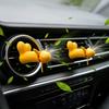 Забавный автомобильный освежитель воздуха, клипса на дефлектор, новинка, аромадиффузор, вращающийся пропеллер, вентилятор для автомобильного воздуховода, аксессуары для интерьера автомобиля, прикол