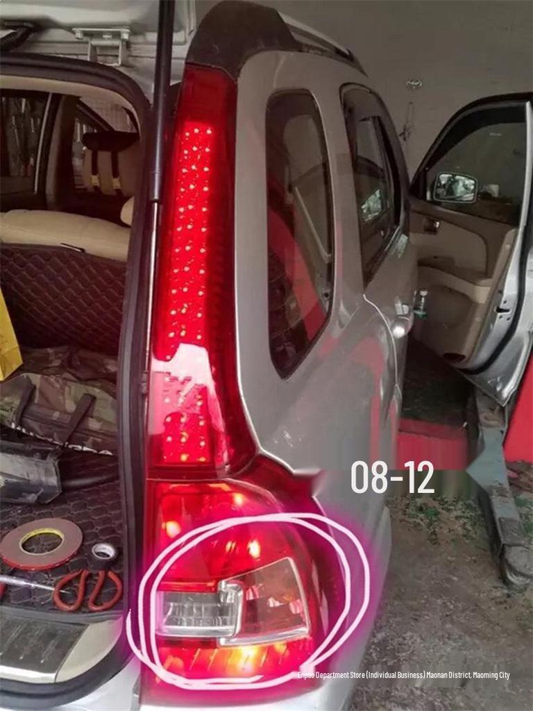 Подходит для Kia Sportage 07-16: Светодиодная сборка задней стойки и заднего фонаря