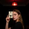 Эта причудливая и стильная карта из 78 карт подходит для возраста 14 лет и старше, что делает ее идеальным выбором для семейных встреч и аксессуаром для вечеринки.