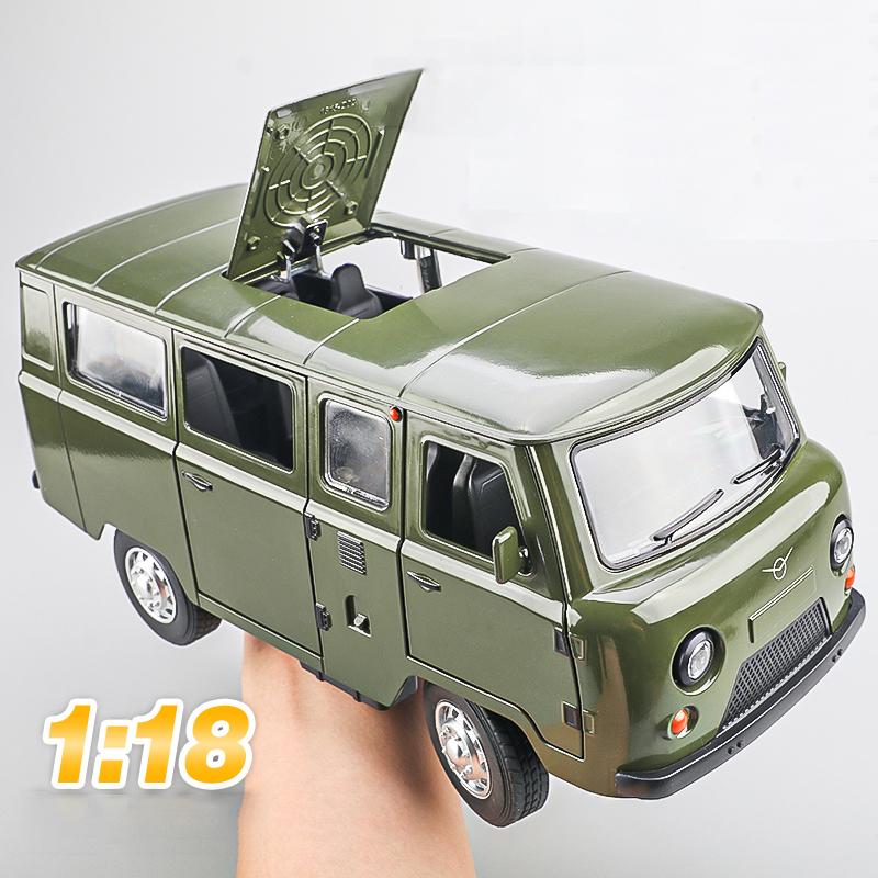 1:18 Русский УАЗ TRAVELER АВТОБУС Литая Модель Машинки Игрушка Литье под Давлением Металл Оттянуть Назад Звук и Свет Машинки Игрушки Для Детей Транспортное Средство